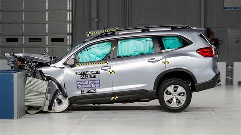 subaru ascent crash test